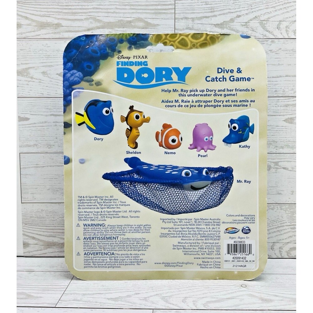 Finding Dory Mr Ray Dive And Catch Game 6 Piece Set  5+ - NIP - Picture 4 of 4